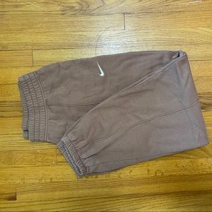Nike Relaxed Fit Sweatpants